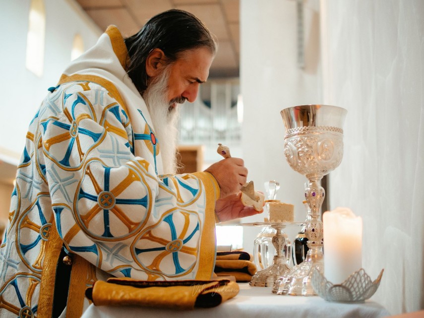 programul liturgic al ips teodosie arhiepiscopul tomisului in perioada 21 26 februarie 2026 699872e131198