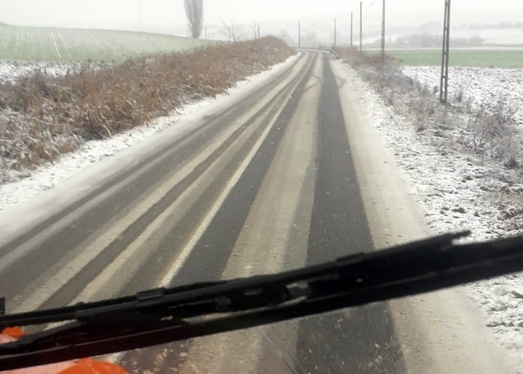 restrictii pe mai multe drumuri din tulcea din cauza conditiilor meteo 69997eb40e12e