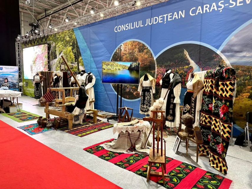 s a dat startul targului de turism la