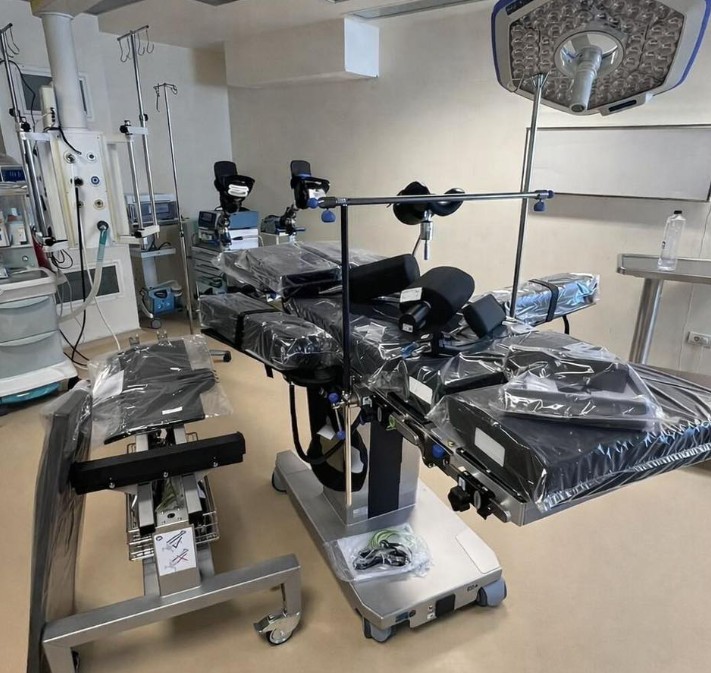 sectia de ortopedie si blocul operator dotate cu echipamente de ultima generatie foto 699c9c1e1307c