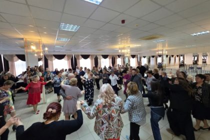 serata dansanta dedicata zilei internationale a femeii la navodari 699400644b99d