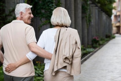 talharie in plina zi pe strada unirii din cernavoda unui batran i s au furat 13 000 de lei 698627fe6426a