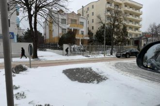 temperaturi scazute si ger meteorologii au emis si cod galben de vant puternic in constanta 69809c24caf62