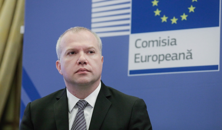 un primar avertizeaza ca reforma lui bolojan poate fi fentata care este trucul legal gasit de edili pentru a nu taia posturi 699ed9bf4ffba