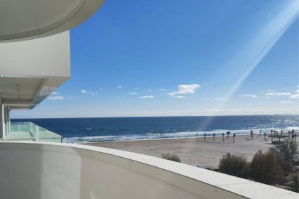 valentines day cu vedere la mare la axxis apartments 69871ebdb88a2