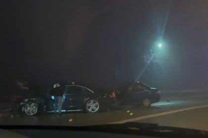 video accident rutier in navodari doua masini grav avariate in urma impactului 6988382c622cc