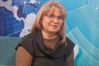 video despre pasiune munca performanta si frumos interviu cu prof anca dragomir directorul colegiului national de arte regina maria 69925068a9343