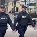 204 ani de politie romana astazi despre doi politisti de la sectia 1 constanta care formeaza echipa perfecta in teren 69c029ffc60fc