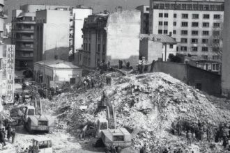 49 de ani de la cutremurul din 4 martie 1977 securitatea trimite agenti sa asculte printre ruine 69a7ff2bb44b8