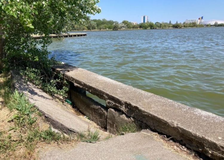a inceput reabilitarea malurilor lacului tabacarie 69a8bd01cbce4