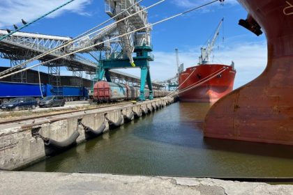 accident naval intre o nava si o macara in portul constanta 69b7b5182c4d5