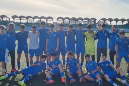 acs kinder constanta s a calificat in sferturile cupei national u 15 galerie foto 69aea768ed395