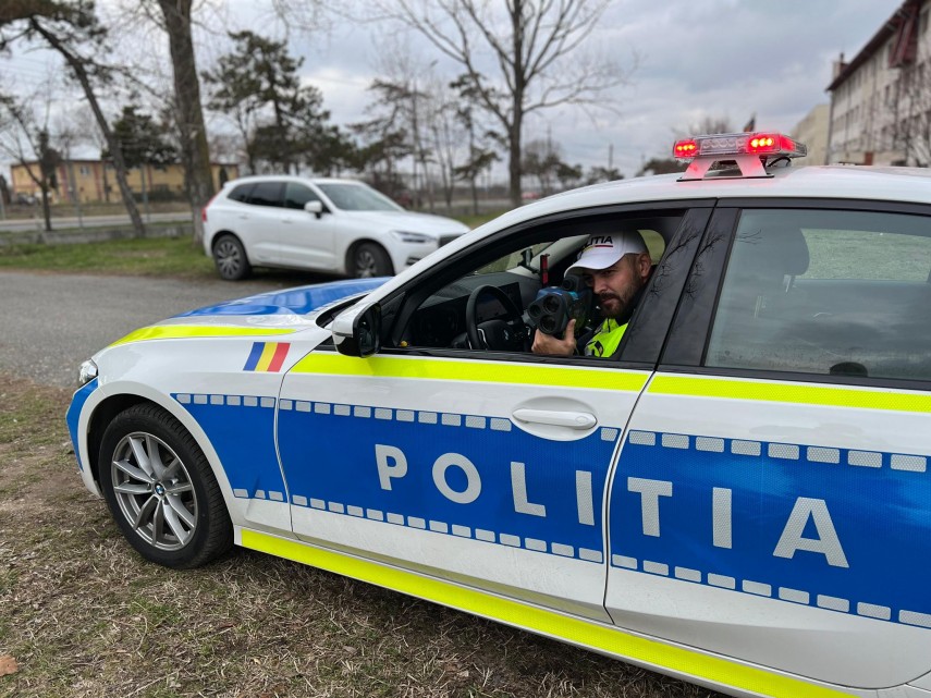 actiune rutiera in constanta si ialomita 210 sanctiuni aplicate 14 permise retinute pentru viteza
