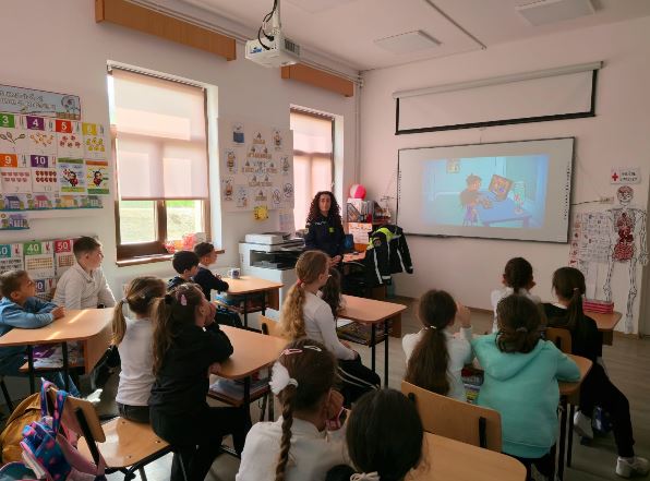 activitati pentru prevenire a violentei si a consumului de droguri in unitatile de invatamant din tulcea 69c643b6c15c8