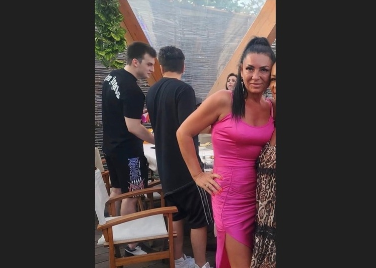 afacerile de pe litoral ale familiei pocora implicata in scandalul rezervorului de gaz de la navodari 69c3bcb3996fe