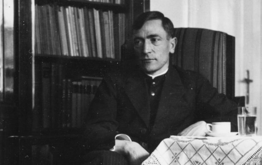 anul episcopului marton aron statul roman onoreaza simbolul rezistentei in fata totalitarismului 69b3b8e98c9af