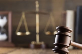 apartament de pe strada dispensarului pus la bataie pentru afaceri ce s a intamplat in camera preliminara 69c077fc00898