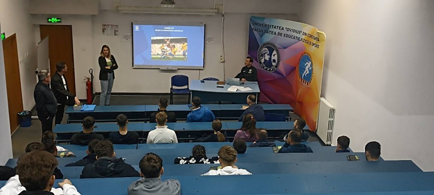 arbitru fifa categoria elite lector la una dintre cele mai importante lectii din programul scolii de arbitri galerie foto video 69b97d5a6052d