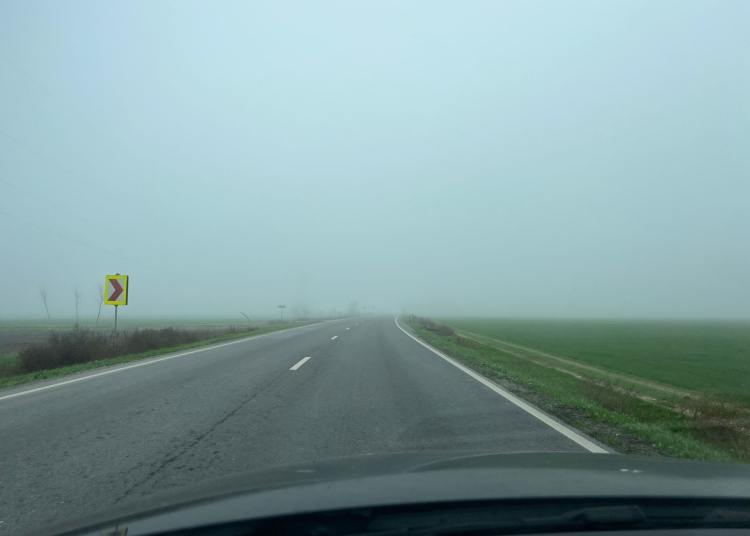 atentie soferi se circula in conditii de ceata pe mai multe drumuri nationale 69b116abc4dc5