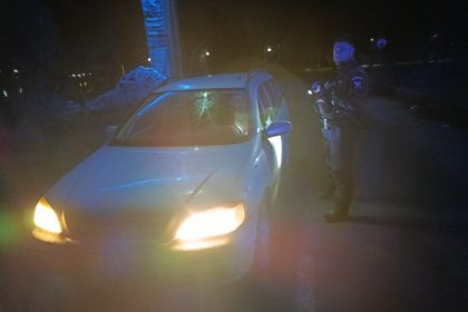 barbat de 26 de ani prins la volan sub influenta alcoolului dupa ce a incercat sa fuga de jandarmi 69c108465f353