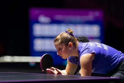 bianca mei rosu lupta pentru un loc in sferturile de finala ale turneului de tenis de masa din croatia contra unei oponente din thailanda 69b685d551c88