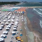 blocaj birocratic patronii de pe litoral anunta ca nu pot deschide legal hotelurile de 1 mai 69addfa7b2181