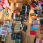 captura de peste 270 000 de lei in portul constanta si la frontiera sute de articole vestimentare si parfumuri suspecte de contrafacere 69aab73c8e6e0