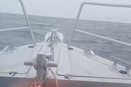 cautarile marinarilor disparuti dupa scufundarea remorcherului astana suspendate pentru astazi 69bfba3134bd5