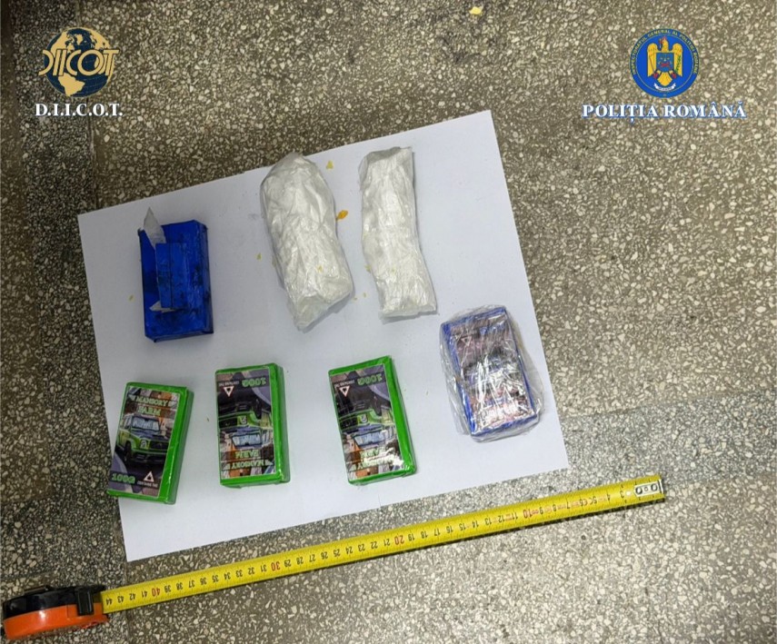 cetatean italian arestat la craiova dupa ce a adus cocaina si canabis din italia ascunse in cutii de chipsuri 69ab0789606da