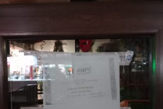 cjpc constanta a descoperit nereguli grave la restaurantul la canapele 69a87989084bc