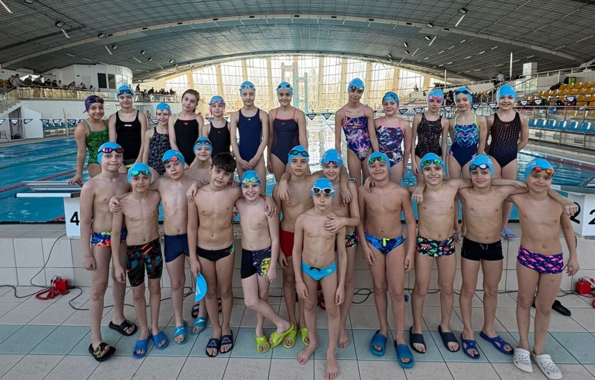 concurs la bacau iar 23 de sportivi si au indeplinit baremul de calificare pentru campionatul national galerie foto 69b97d3d57ee7