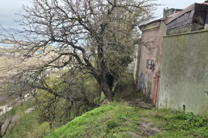 consilierii locali vor vota proiectul pentru reabilitarea si consolidarea terenului instabil de langa biserica greaca din constanta 69bd1e405fcf9