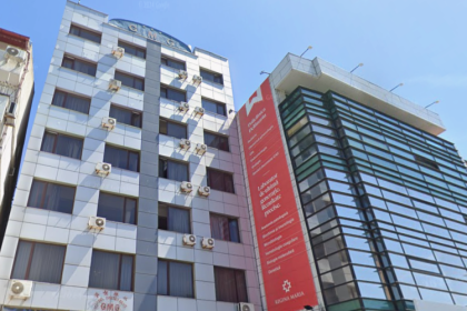 de la spatii comerciale la centru medical o cladire de pe bulevardul mamaia isi schimba destinatia 69b35b0489691