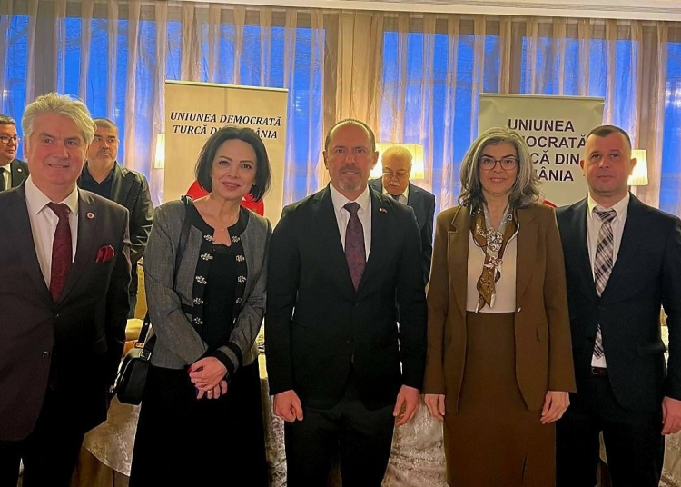 directorul ccina vicepresedintele cjc si subprefectul constantei la cina de iftar 69bb07d8728f3