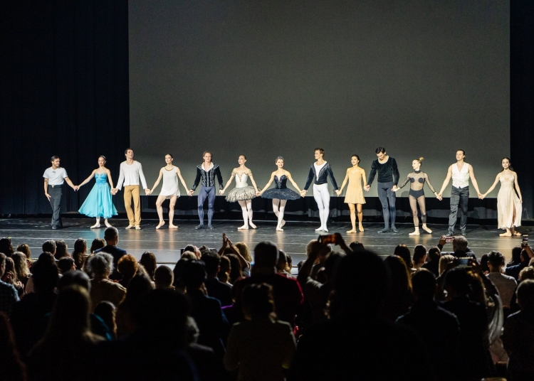 elena vasile la sala palatului am organizat cea mai mare gala internationala de balet din romania 69b074d1b3a25