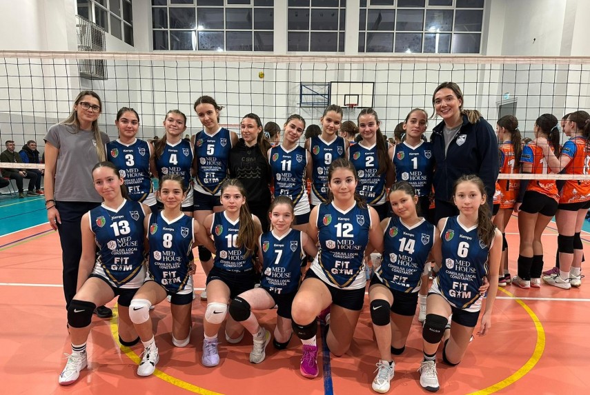 fetele de la mini volei au ratat la mustata calificarea la turneul semifinal 2 galerie foto 69b90949e52e5
