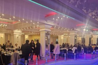 foto eveniment aur la constanta 300 de femei sarbatorite de ziua internationala a femeii 69ad21fd1a740