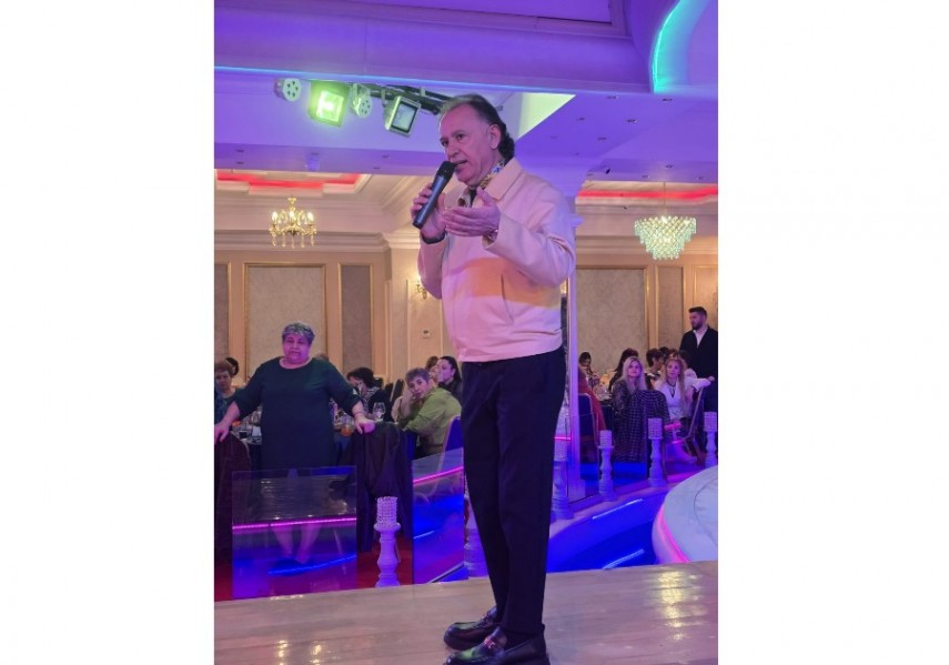 foto mohammad murad si aur constanta au sarbatorit femeile de 8 martie 69ac163f6bfda