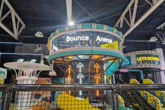 foto video de ce nu se pot face momentan rezervari la locul de joaca bounce arena 69a88fbcaa125