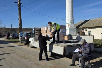 fundatia gur si solid house au oferit ajutoare cu prilejul sarbatorilor 69bc3670b6df6