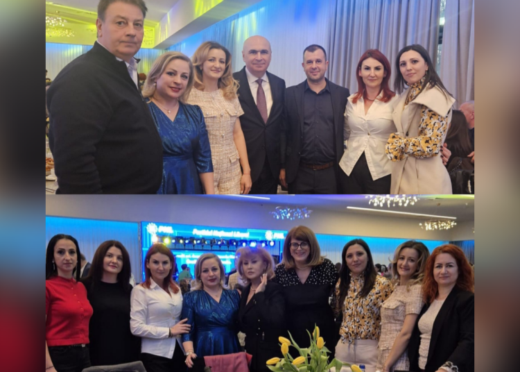 galerie foto ilie bolojan prezent la petrecerea doamnelor si domnisoarelor liberale din judetul constanta 69ac55e5dac0b