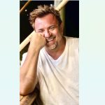 horia brenciu si familia blocati temporar la kuala lumpur cu cata usurinta poate devia un razboi destinele oamenilor 69a3f16238308