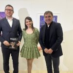 kira hagi in prim plan la muzeul national al taranului roman directorul institutului yunus emre la vernisajul expozitiei agapi 69aa77f70bf4f