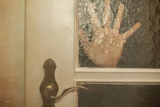 legea privind informarea asupra traficului de persoane promulgata mesaje obligatorii in hoteluri aeroporturi si agentii 69c4181ba15a2