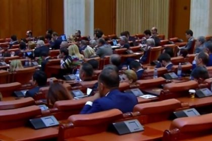 liderii coalitiei la masa negocierilor dupa blocajul in comisiile reunite de buget finante 69bbd3b564751