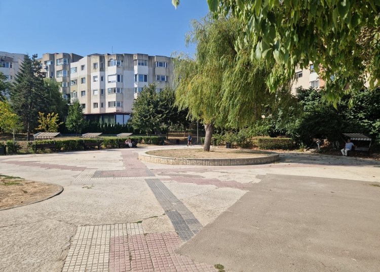 locuitorii din faleza nord mai au de asteptat pana cand vor fi gata noile reguli urbanistice pentru acest cartier 69abd31d541d3