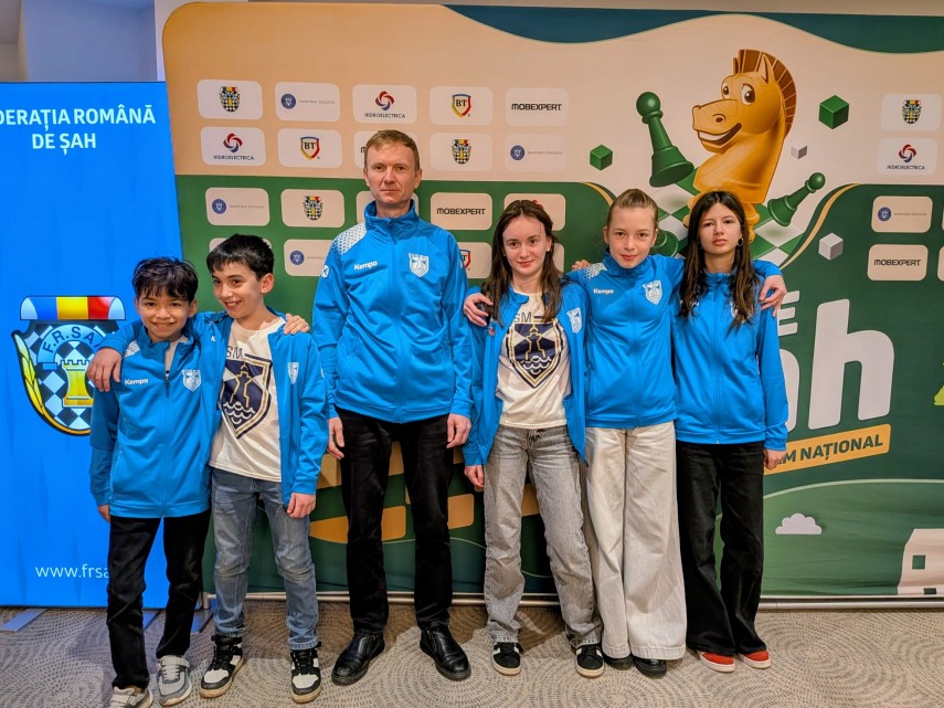 medalii la campionatul national educatie prin sah diana dospin calificata pentru mondialele din brazilia galerie foto 69a6a94c0dac9