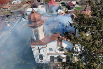 ministerul culturii monitorizeaza situatia dupa incendiul de la biserica monument istoric din prahova 69b6db2714a1d
