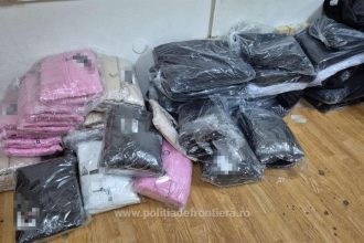 peste 5 500 de produse suspectate a fi contrafacute descoperite de politistii de frontiera in giurgiu calarasi si calafat 69b67c3c92449
