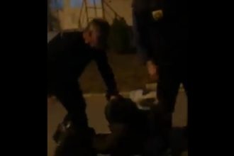 politist batut cu pumnii la o petrecere de 1 martie unde era prezenta si primarita cu sotul 69b20c666cc7c